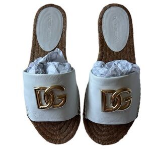 Dolce & Gabbana White and Gold Logo Sandals